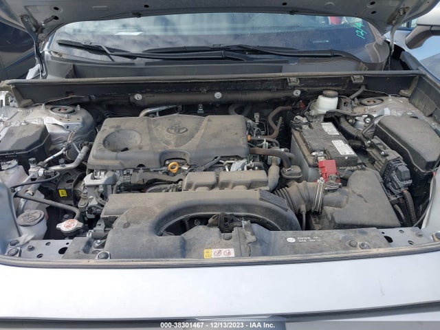 2021 TOYOTA RAV4 XLE VIN: 2T3W1RFV2MW114601