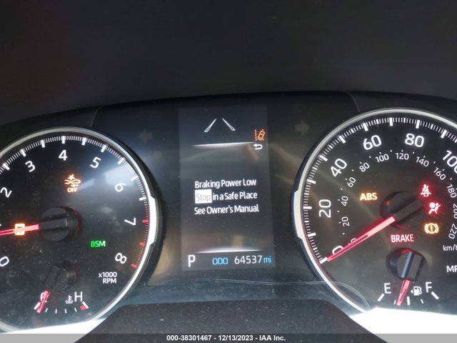 2021 TOYOTA RAV4 XLE VIN: 2T3W1RFV2MW114601