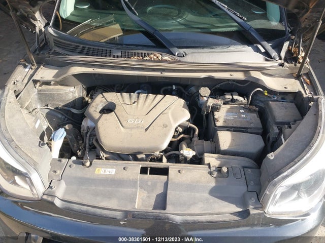 KIA Soul 2016 KNDJN2A2XG7349122 Image 10