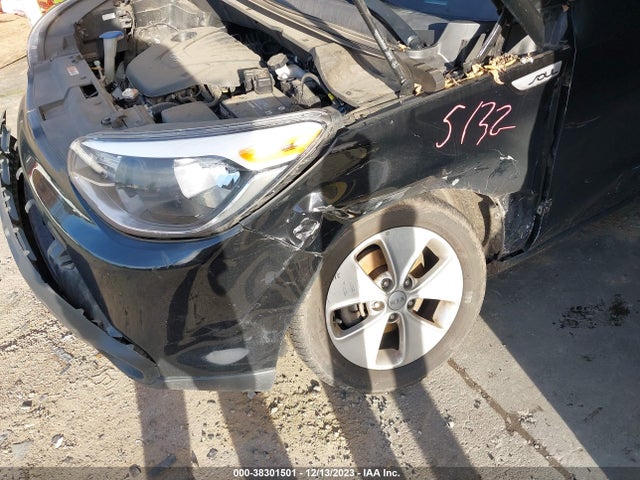 KIA Soul 2016 KNDJN2A2XG7349122 Image 6