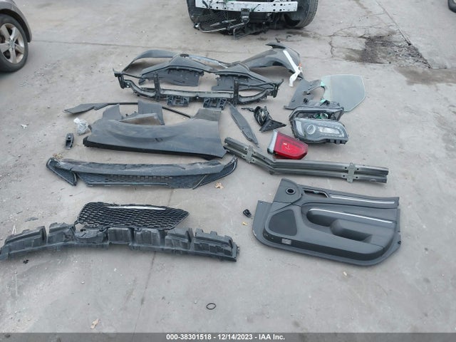 2C3CCAAGXKH679297 Chrysler 300 Touring