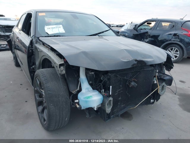 2C3CCAAGXKH679297 Chrysler 300 Touring