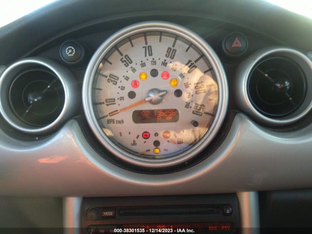 2004 MINI COOPER WMWRC33484TJ63382 Photo 6