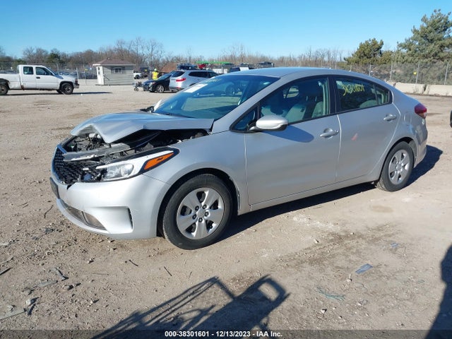 2017 KIA FORTE LX VIN: 3KPFL4A72HE150344