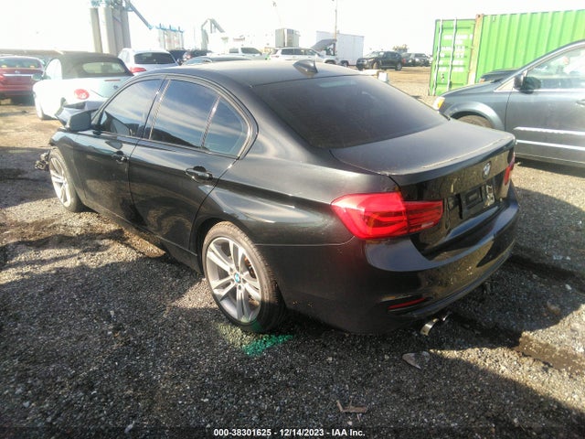 BMW 330i Xdrive 2018 WBA8D9G54JNU72880 Image 3