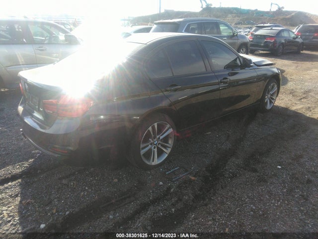 BMW 330i Xdrive 2018 WBA8D9G54JNU72880 Image 4