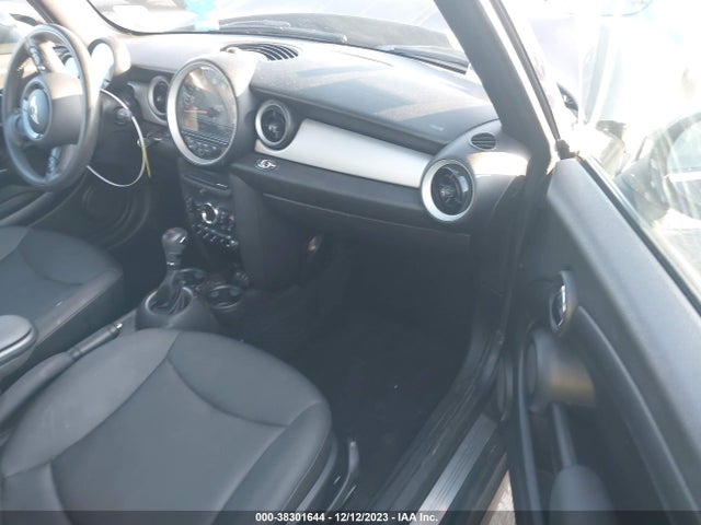 2015 MINI CONVERTIBLE WMWZN3C56FT861706 Photo 4