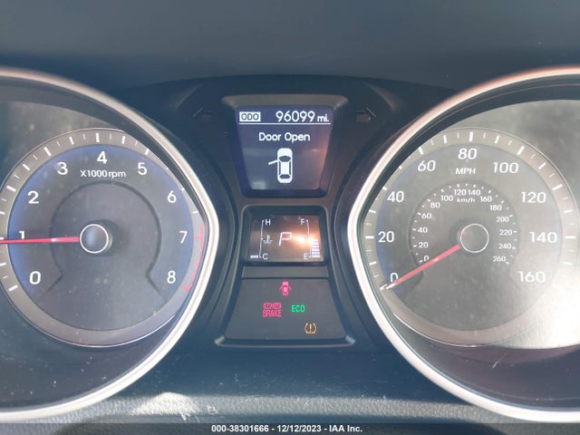2013 HYUNDAI ELANTRA GT BLUE INT VIN: KMHD35LE4DU035194