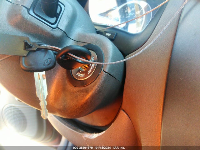 2008 HYUNDAI TUCSON GLS VIN: KM8JM12B28U856994