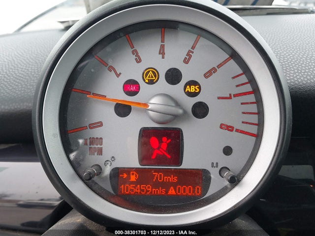 2007 MINI COOPER S WMWMF73507TL85131 Photo 6