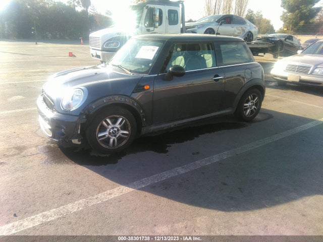 2012 MINI COOPER WMWSU3C52CT255285 Photo 1