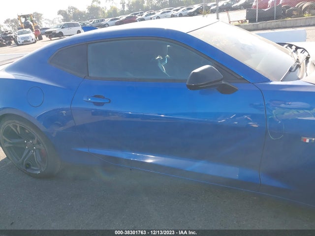 Chevrolet CAMARO 2SS 2018 1G1FG1R70J0150499 Image 13