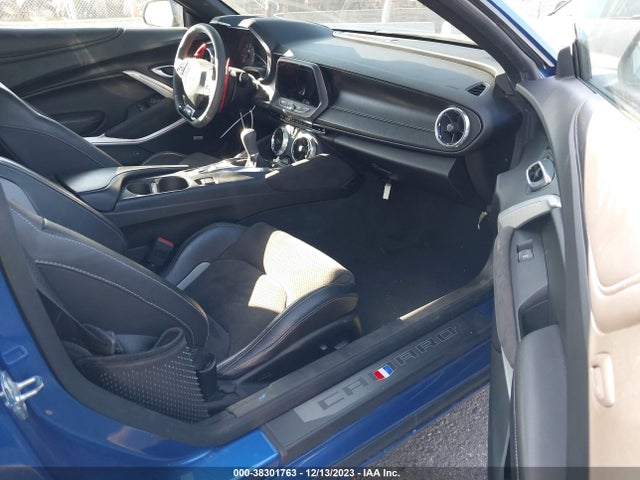 Chevrolet CAMARO 2SS 2018 1G1FG1R70J0150499 Image 5