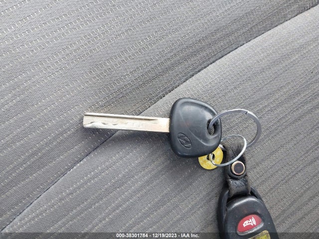 Hyundai Accent Value Edition 2017 KMHCT4AE2HU282826 Image 11