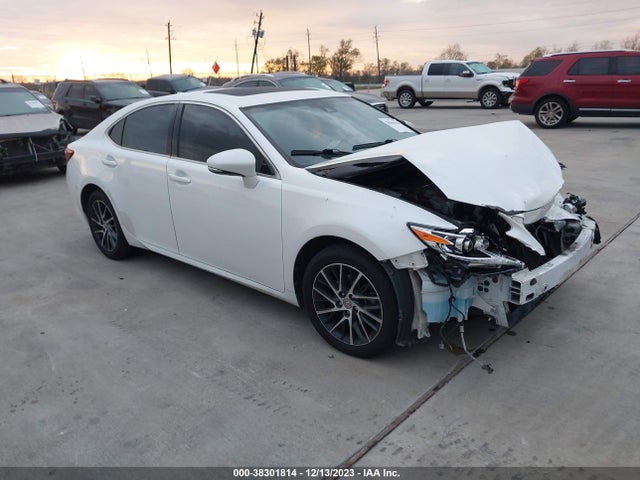 Lexus ES 350 2016 JTHBK1GG9G2211478 Image 1