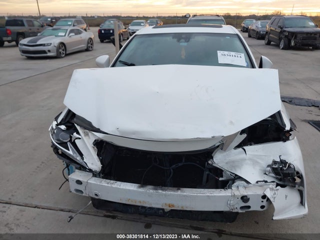 Lexus ES 350 2016 JTHBK1GG9G2211478 Image 12
