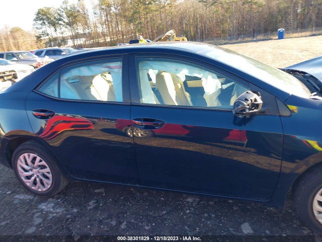 2018 TOYOTA COROLLA LE VIN: 2T1BURHE2JC979190