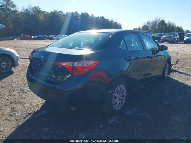 2018 TOYOTA COROLLA LE VIN: 2T1BURHE2JC979190