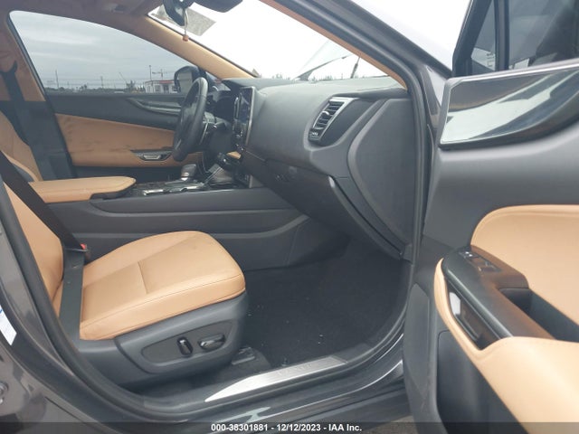 2T2GGCEZ6NC011726 Lexus Nx 350 Premium