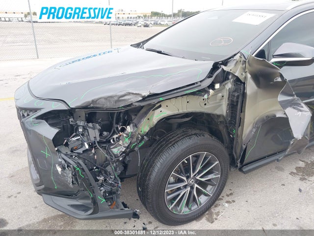 2T2GGCEZ6NC011726 Lexus Nx 350 Premium