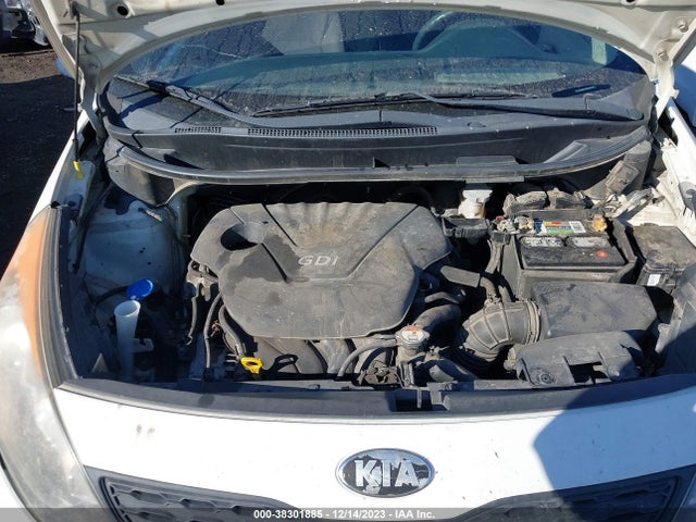 2014 KIA RIO LX VIN: KNADM5A39E6386205