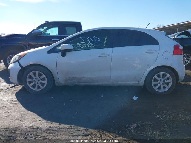 2014 KIA RIO LX VIN: KNADM5A39E6386205