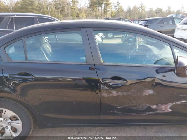 19XFB2F57FE245753 Honda Civic Lx