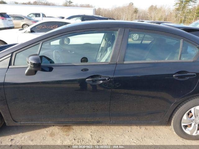 19XFB2F57FE245753 Honda Civic Lx