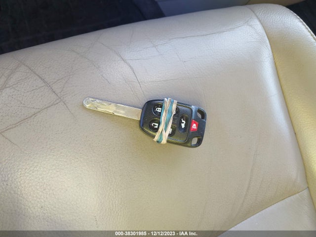 2012 HONDA ODYSSEY EX-L VIN: 5FNRL5H69CB095782