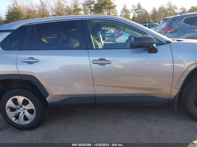 Toyota RAV4 LE 2022 2T3F1RFV1NC305624 Image 13