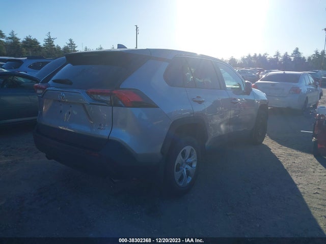 Toyota RAV4 LE 2022 2T3F1RFV1NC305624 Image 4