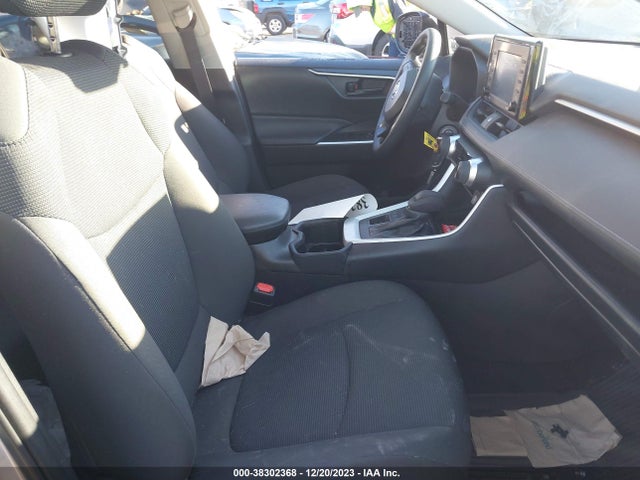 Toyota RAV4 LE 2022 2T3F1RFV1NC305624 Image 5