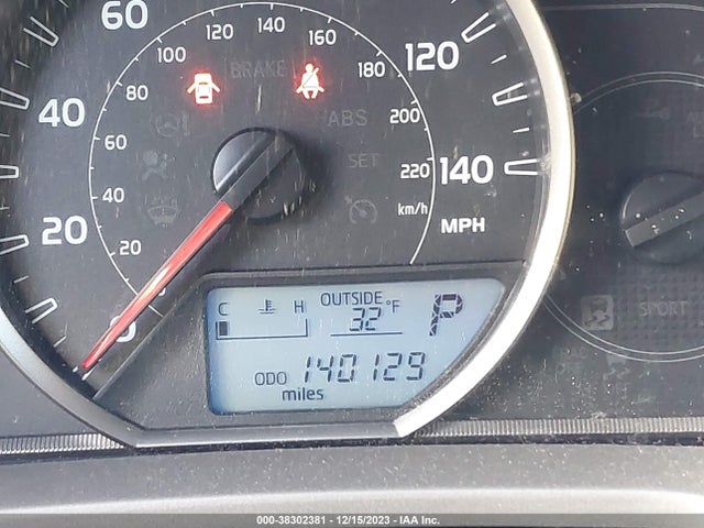 Toyota RAV4 LE 2015 2T3BFREV9FW281722 Image 16