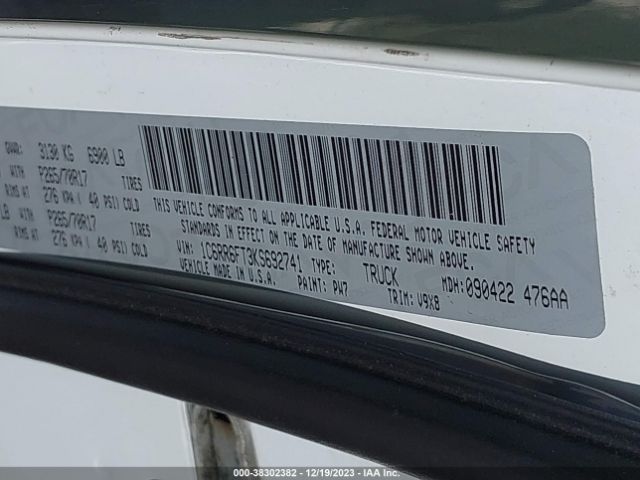 RAM 1500 Classic Tradesman  4x2 6'4 Box 2019 1C6RR6FT3KS692741 Image 9