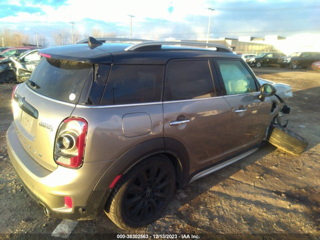 2017 MINI COUNTRYMAN WMZYT5C35H3D79376 Photo 3