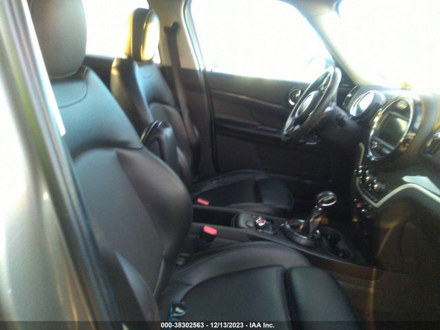 2017 MINI COUNTRYMAN WMZYT5C35H3D79376 Photo 4