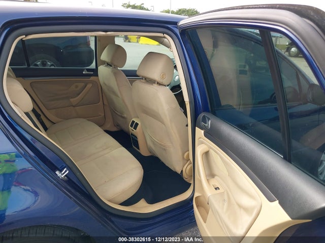 2006 VOLKSWAGEN RABBIT 4-DOOR VIN: WVWDR71K26W177767