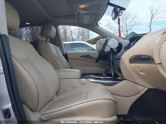2018 INFINITI QX60 VIN: 5N1DL0MN8JC528301