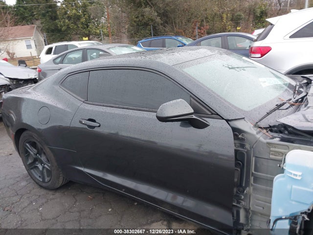 Chevrolet Camaro 1lt 2018 1G1FB1RX2J0101660 Image 14
