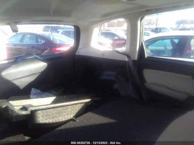 2016 SUBARU FORESTER 2.5I PREMIUM VIN: JF2SJADC2GH400302