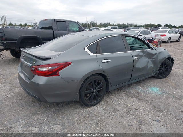 2017 NISSAN ALTIMA 2.5 SR VIN: 1N4AL3AP8HC271803