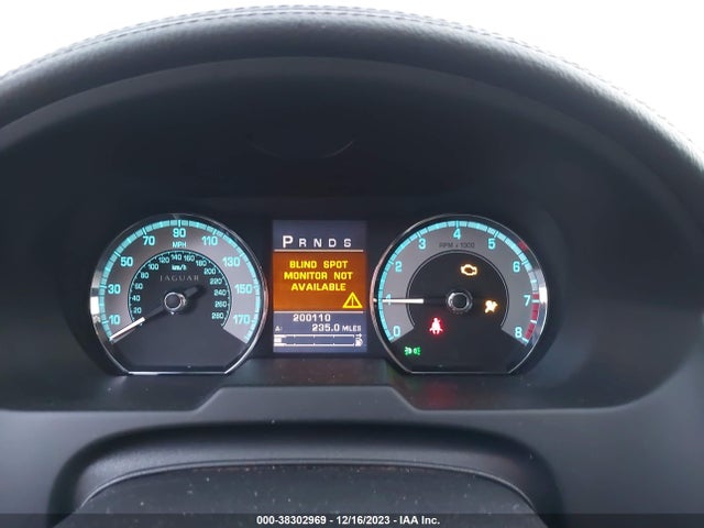 2010 JAGUAR XF SAJWA0FA8AHR54619 Photo 6