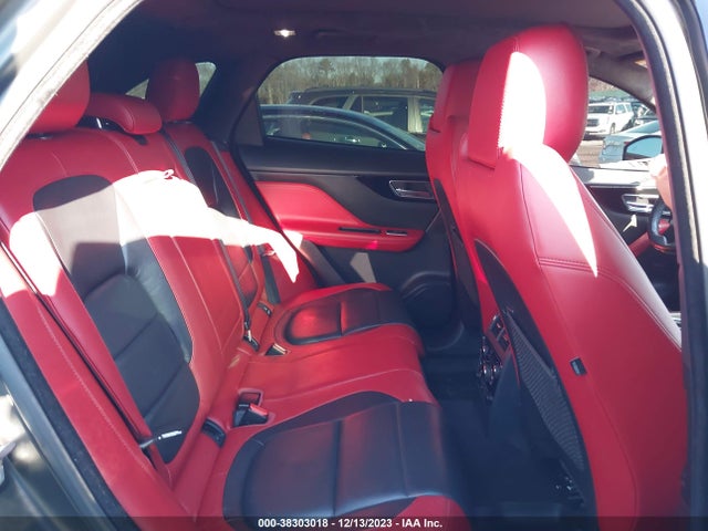 2017 JAGUAR F-PACE SADCM2BV6HA881545 Photo 7
