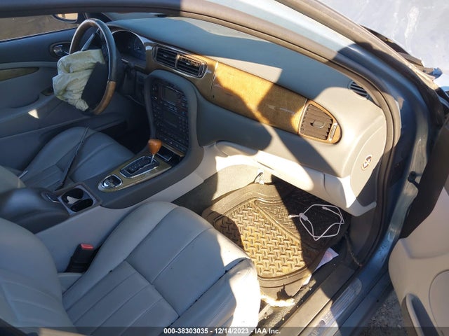 2003 JAGUAR S-TYPE SAJEA01T03FM64257 Photo 4