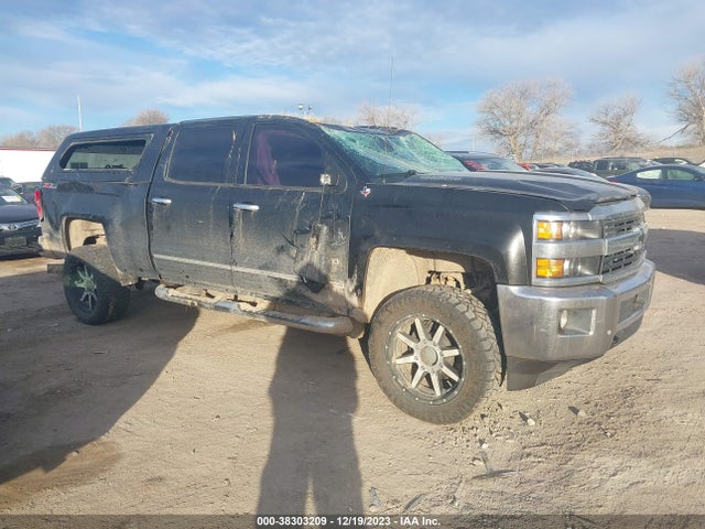 2015 1GC1KWE87FF181393 main image