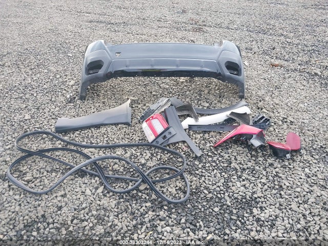 2022 SUBARU CROSSTREK PREMIUM VIN: JF2GTAEC3NH288427