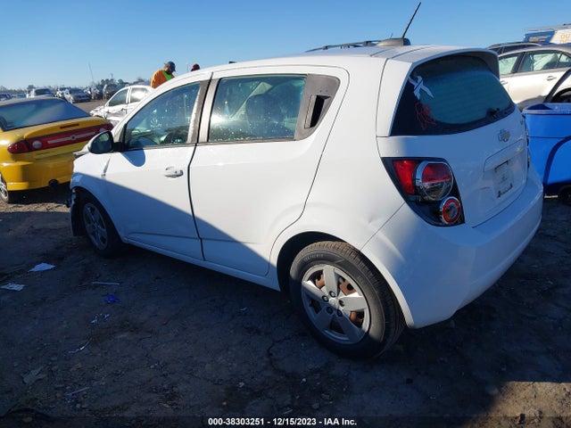Chevrolet Sonic Ls Auto 2016 1G1JA6SH6G4146888 Image 3