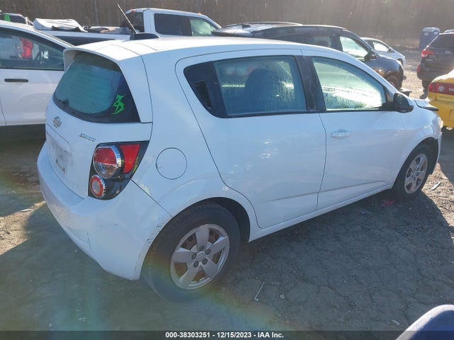 Chevrolet Sonic Ls Auto 2016 1G1JA6SH6G4146888 Image 4
