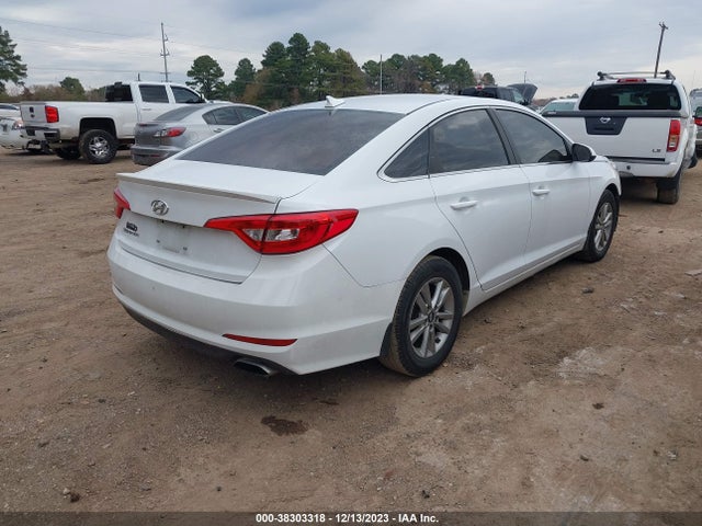 Hyundai SONATA SE 2015 5NPE24AF0FH143021 Image 4