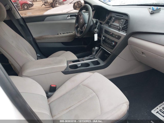 Hyundai SONATA SE 2015 5NPE24AF0FH143021 Image 5